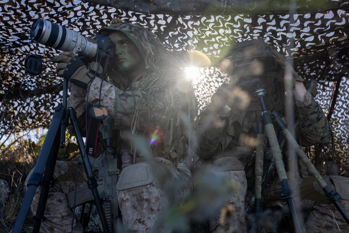 1st_Marine_Div's tweet photo. Eyes on Target
#Marines with Alpha Company, 1st Reconnaissance Battalion, 1st Marine Division, conduct reconnaissance and surveillance as part of #SteelKnight24 at San Clemente Island, California.
๐ธ: #MarineCorps photos by Sgt. Kyle Chan
#USMCNews #Recon #Readiness https://t.co/HgqdZbf0rp