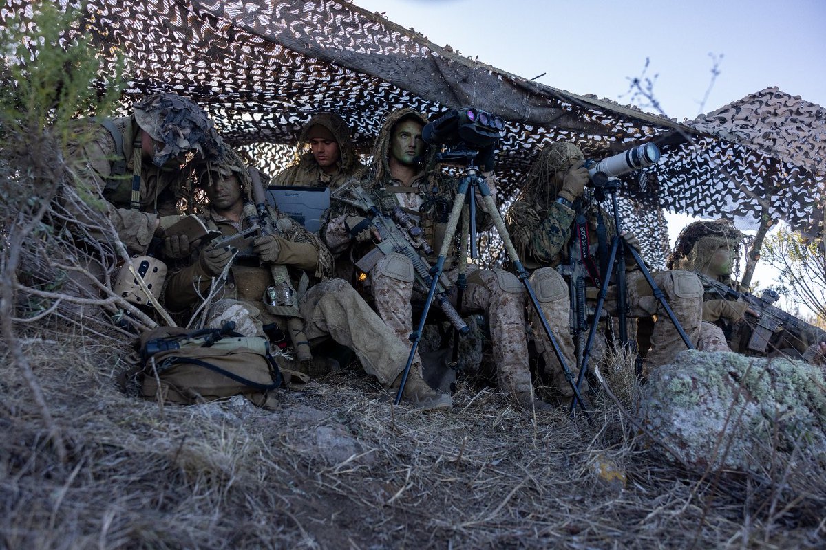 1st_Marine_Div's tweet photo. Eyes on Target
#Marines with Alpha Company, 1st Reconnaissance Battalion, 1st Marine Division, conduct reconnaissance and surveillance as part of #SteelKnight24 at San Clemente Island, California.
๐ธ: #MarineCorps photos by Sgt. Kyle Chan
#USMCNews #Recon #Readiness https://t.co/HgqdZbf0rp
