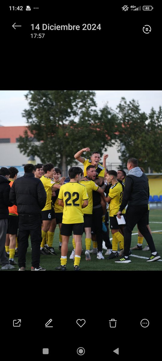 JaimeRocortes's tweet photo. Hay que disfrutar de los buenos momentos de la vida que los malos llegan solos. Quรฉ bonito es acompaรฑar a este equipo en el viaje. @CDMosquito1973 @Pf_AntonioF @Cristomaciasg @elrincderiazor #lope #isaac #candon https://t.co/YhbP6qluvz