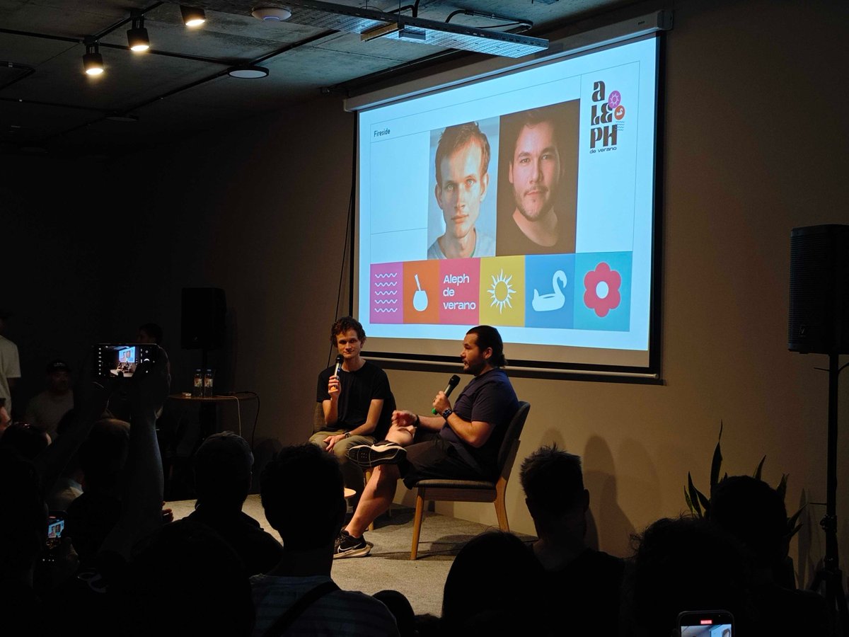 dh3_tm's tweet photo. @VitalikButerin  present at @crecimientoar. An honour to be part of this amazing talk! https://t.co/LBxNJOSVo1