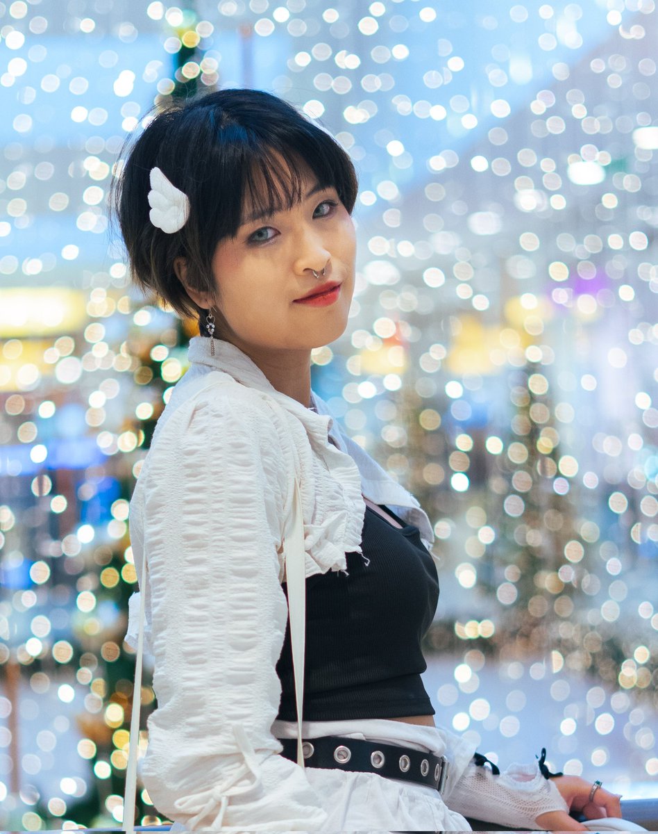 WOHNUNG gesucht! 

Ich bin Meldy und Studentin im 5. Semester Mediendesign und suche eine Wohnung in Hannover! Bevorzugt Richtung Mitte

max. 600€ warm
1+ Zimmer
Einzug zu Februar/März 2025

Mehr Infos zu mir auf Anfrage, gerne per DM! 

pls rt &amp; share!