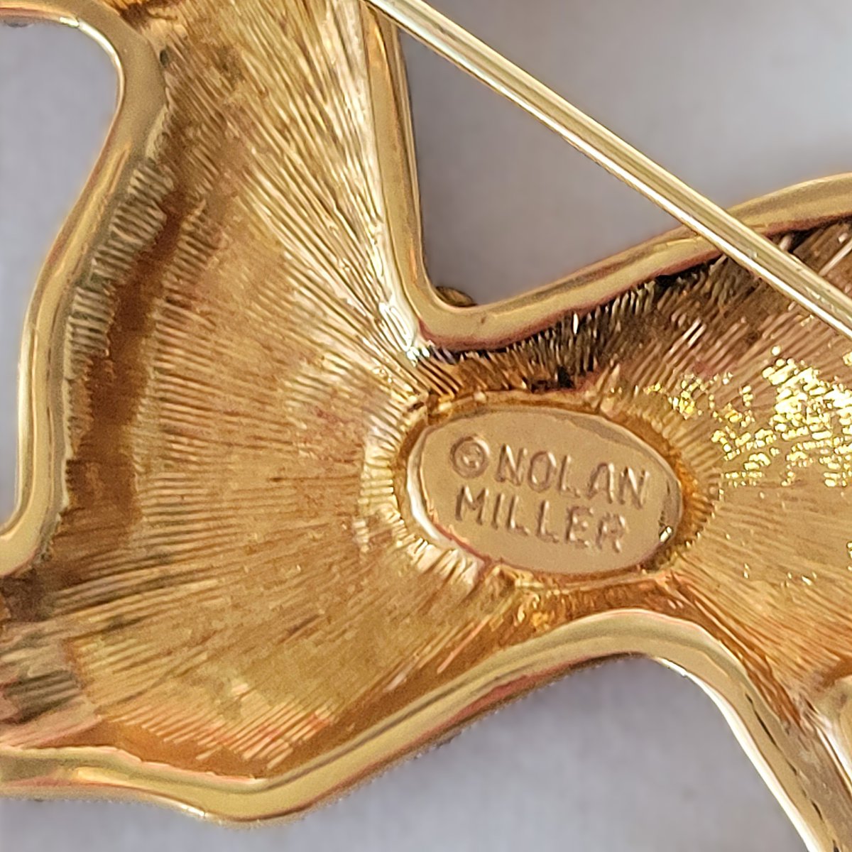 KimAllegrezza's tweet photo. Order today-receive by Christmas RARE vintage Nolan Miller Pave Topaz Reindeer Pin
Visit DIAMONDGIRLDELIGHTS on Etsy for all last minute gifts! #lastminutegifts #Christmasgifts #christmasshopping #vintage #jewelry #DiamondGirlDelights #EtsyShop #Christmas  https://t.co/NEZzBfQ5mQ https://t.co/kchOKA0fKn