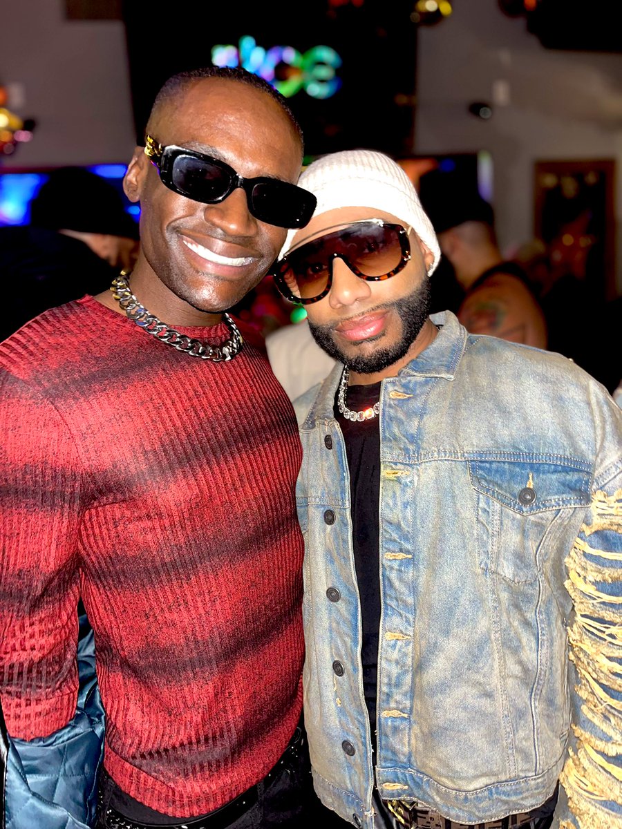 All_About_Andre's tweet image. Met this babe last night! 💕🍭✨ #ChasingLA x #ChasingDallas 
📺 @ChasingRLTY