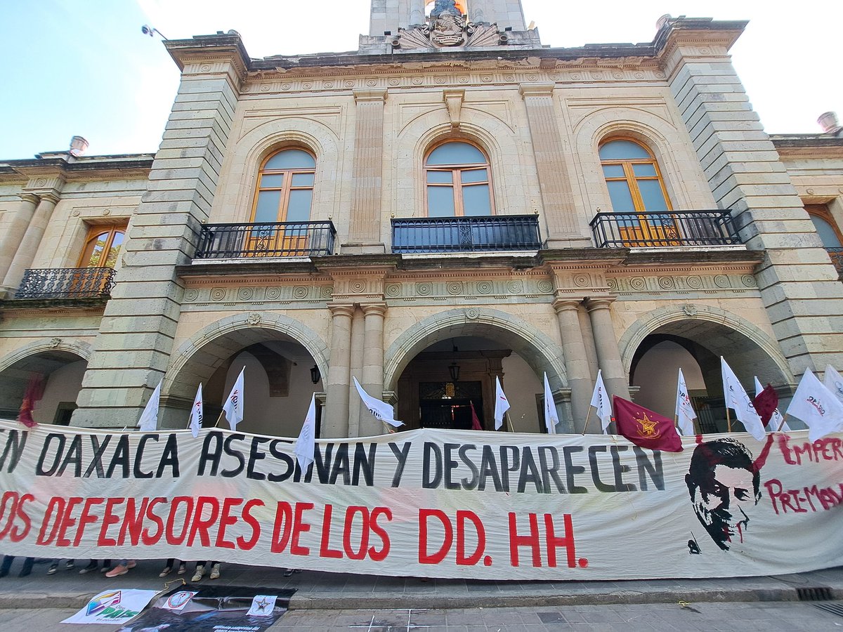 rioax74's tweet photo. Alianza de Pueblos Por Justicia Social Anuncia el inicio de una jornada de lucha, denuncian agravios que vienen sufriendo, acusan actos de hostigamiento, amenazas y Represión, brindan su solidaridad a los 1344 trabajadores despedidos y respaldan la lucha del sector salud. https://t.co/O7HdkzzYi0