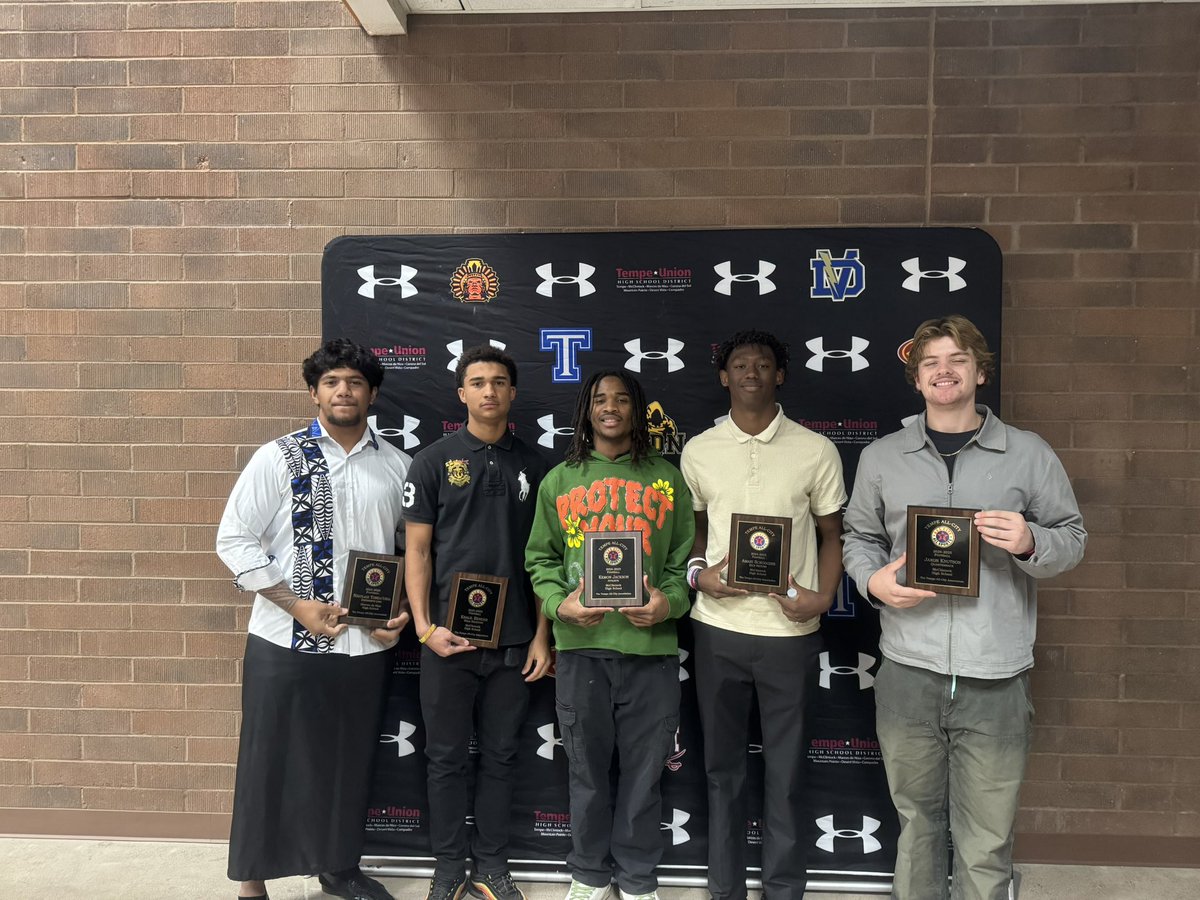 Kemon Jackson (@kemon_jackson25) on Twitter photo Thank you everyone and all of Tempe voting me, Tempe all city ATH <a href="/azc_obert/">Richard Obert</a> <a href="/BrandonHuffman/">Brandon Huffman</a> <a href="/JUSTCHILLY/">Just Chilly</a> <a href="/McClintock_FB/">McClintockFootball</a> #AGTG Thank you everyone and all of Tempe voting me, Tempe all city ATH <a href="/azc_obert/">Richard Obert</a> <a href="/BrandonHuffman/">Brandon Huffman</a> <a href="/JUSTCHILLY/">Just Chilly</a> <a href="/McClintock_FB/">McClintockFootball</a> #AGTG