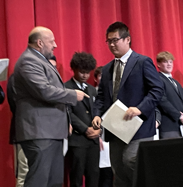Kiski Football (@kiskiprepfb) on Twitter photo Sophomore <a href="/Stevey_Shen/">Shen Stevey</a> came to Kiski from Shanghai, China and quickly became a starter. He was a big contributor down the stretch, and and was voted Most Improved Player this season! He is one to watch on the OL next season! <a href="/TheKiskiSchool/">The Kiski School</a> <a href="/KiskiAthletics/">Kiski Athletics</a> <a href="/GridironImports/">Gridiron Imports Foundation</a> Sophomore <a href="/Stevey_Shen/">Shen Stevey</a> came to Kiski from Shanghai, China and quickly became a starter. He was a big contributor down the stretch, and and was voted Most Improved Player this season! He is one to watch on the OL next season! <a href="/TheKiskiSchool/">The Kiski School</a> <a href="/KiskiAthletics/">Kiski Athletics</a> <a href="/GridironImports/">Gridiron Imports Foundation</a>