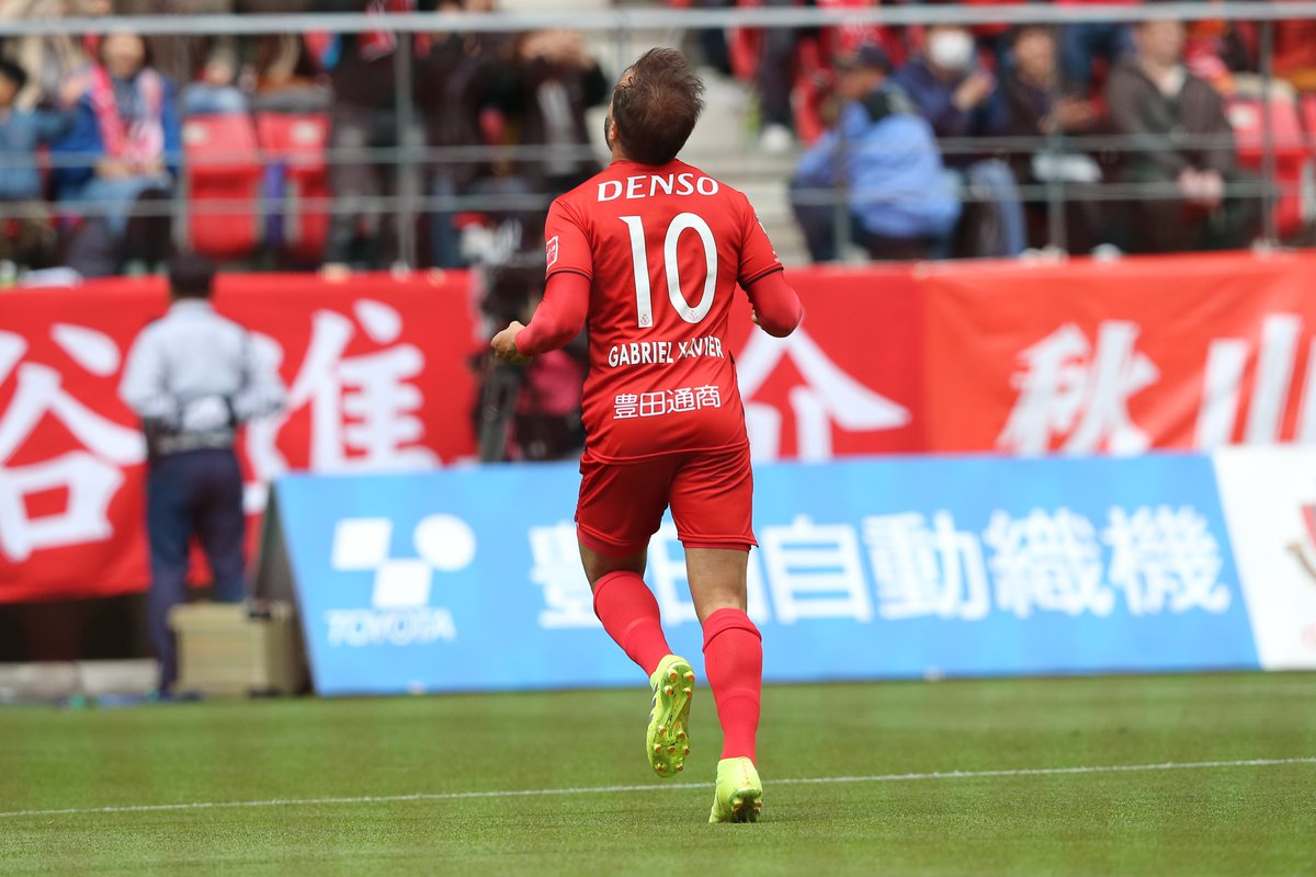 nge_official's tweet photo. #ガブリエルシャビエル 選手が現役引退を発表されました。シャビエル選手は2017～2021シーズンに在籍。その左足によってかけられた魔法に、私たちはいつも魅了されていました。 

Obrigado Gabriel XAVIER🇧🇷☺️

#ありがとうシャビエル 
#GX44
#GX10
#grampus https://t.co/lP97oEMsv4