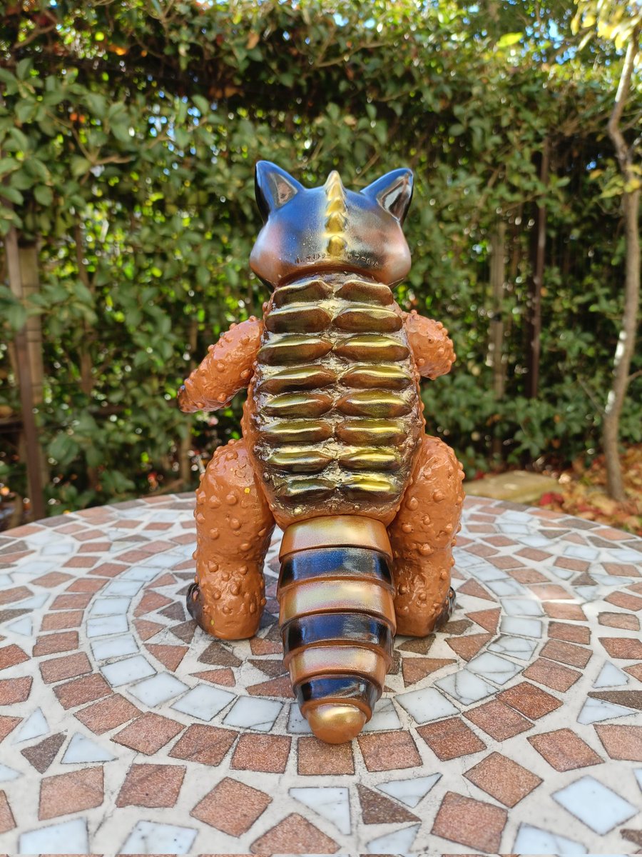 久しぶりにマミトラーの塗装。オーソドックスカラーです。