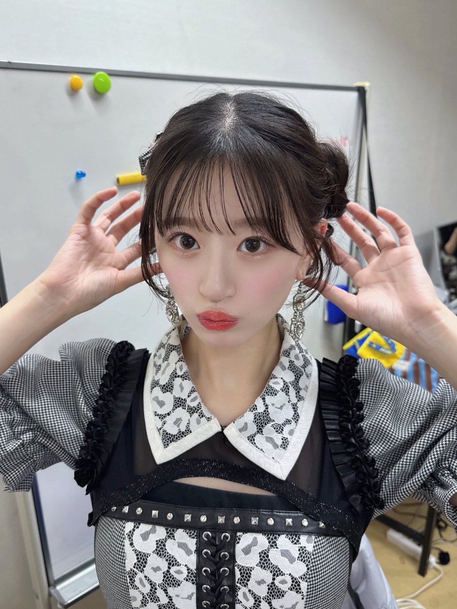 jonishi_rei's tweet photo. こんにちは🌷
⠀
今日は私にとって初めての
「#Npride リバイバル公演」
そして、ゆうみさんと出られる最後の公演😢
最後楽しみながらも全力で、盛り上げていけるように頑張ります🦀
⠀
#師範WEEK 3日目
よろしくお願いします🦀🌟 https://t.co/6LYeX29dx3