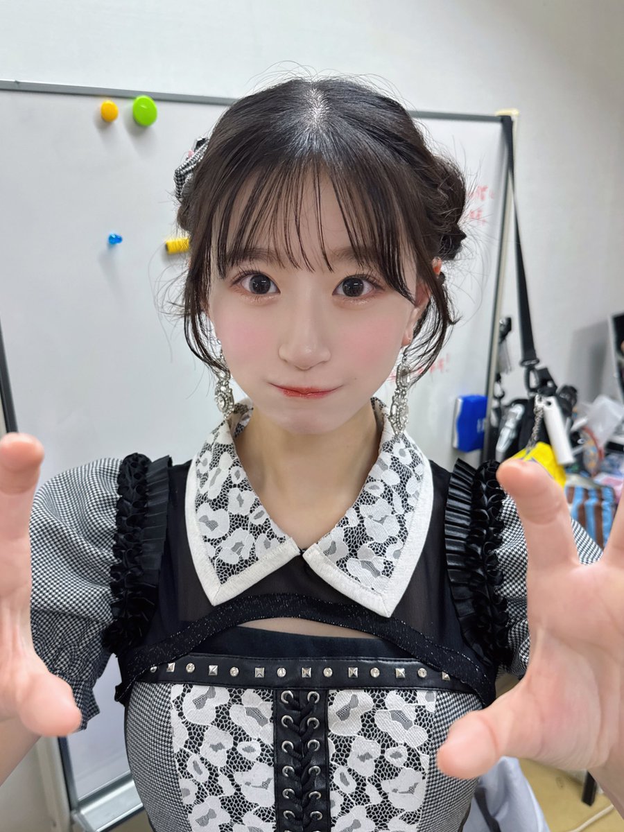 jonishi_rei's tweet photo. こんにちは🌷
⠀
今日は私にとって初めての
「#Npride リバイバル公演」
そして、ゆうみさんと出られる最後の公演😢
最後楽しみながらも全力で、盛り上げていけるように頑張ります🦀
⠀
#師範WEEK 3日目
よろしくお願いします🦀🌟 https://t.co/6LYeX29dx3