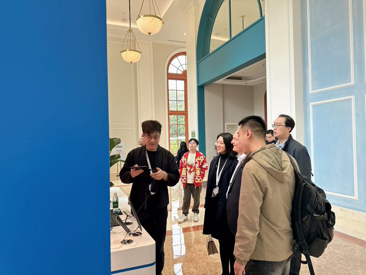 Cocos Engine tweet media