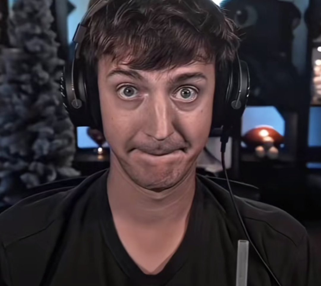 EndyEnderKing tweet media