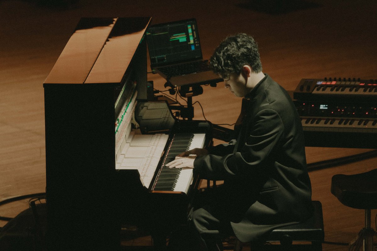 THE PIANO ERA🎹 tweet media