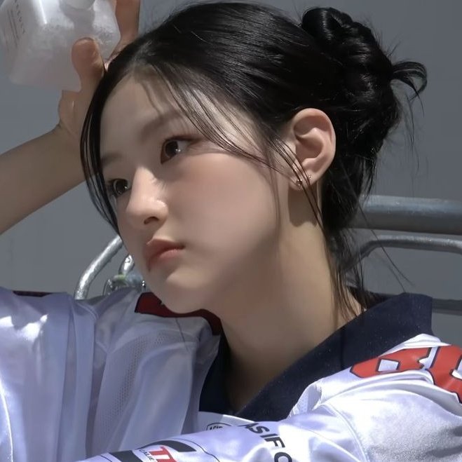 freiqrence's tweet image. 💋