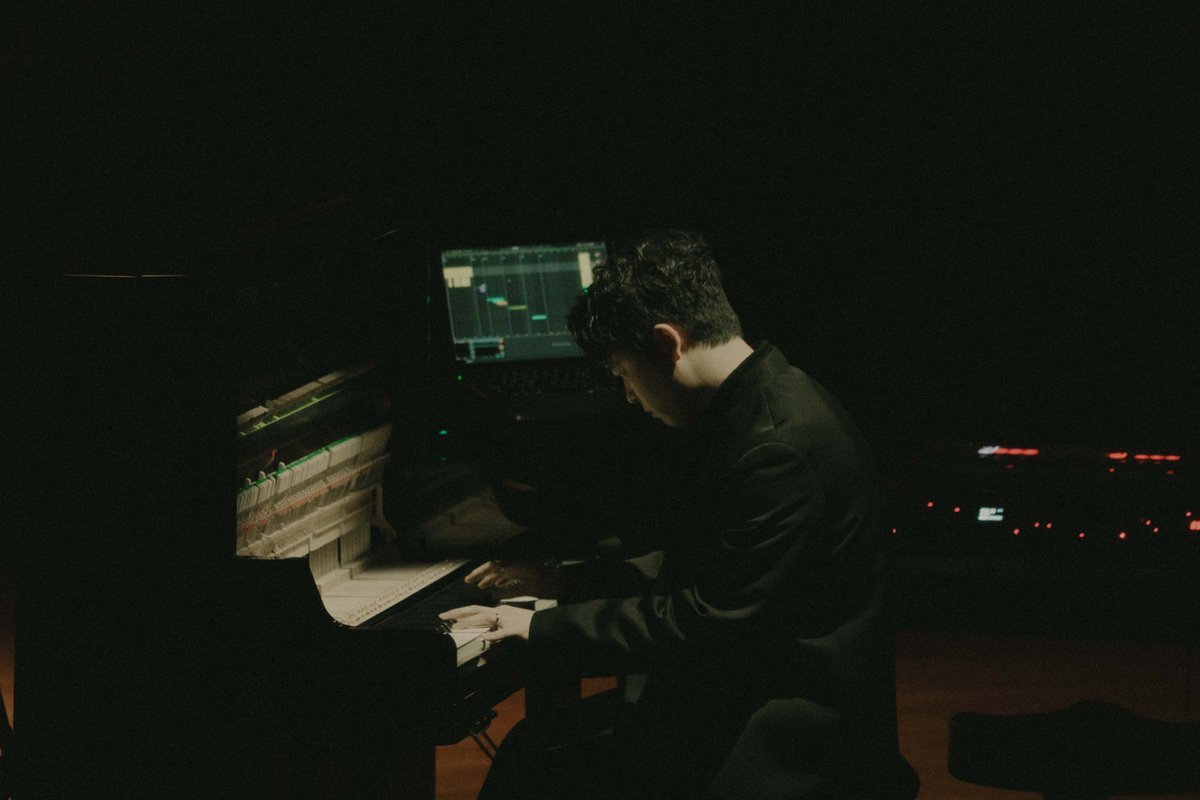 THE PIANO ERA🎹 tweet media