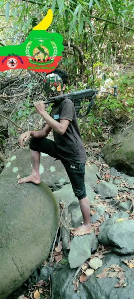 rohingyadeshtv's tweet photo. Arakan Rohingya Salvation Army (ARSA) soldier are our Rohingya Hero's and pride.
We support them to keep going fighting against Rakhane Terrorist rebel AA for Rohingya right and prosperity in our motherland Arakan.
#love_ARSA
#support_ARSA
#love_Arakan https://t.co/6WQoxNwKPY