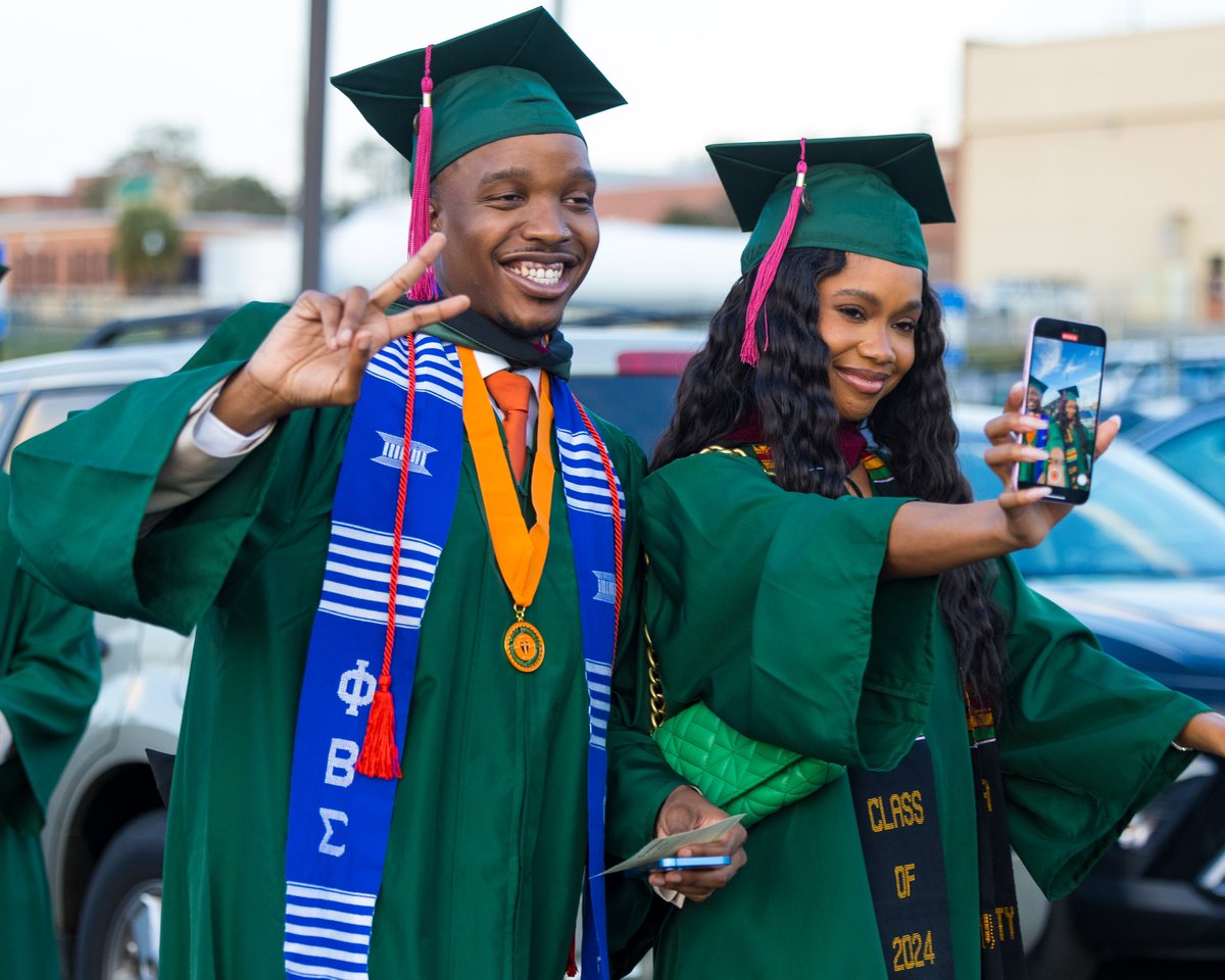 FAMUSJGC82's tweet photo. Con-GRAD-ulations to our incredible Fall’24 SJGC graduates! lThis is just the beginning of your legacy.
Once an SJGC Rattler, always a Rattler. 💚🧡
Tag a Fall’24 SJGC Graduate in the comments below!
#SJGCGrad #FAMU #Classof2024 #SJGCExcellence #FAMUGrad #BroadcastJournalism #HBCUPride #FAMUGrad24 #FAMUSJGCGrad24 #FAMUAlumni #GradSzn #FAMU #LeadersInMedia