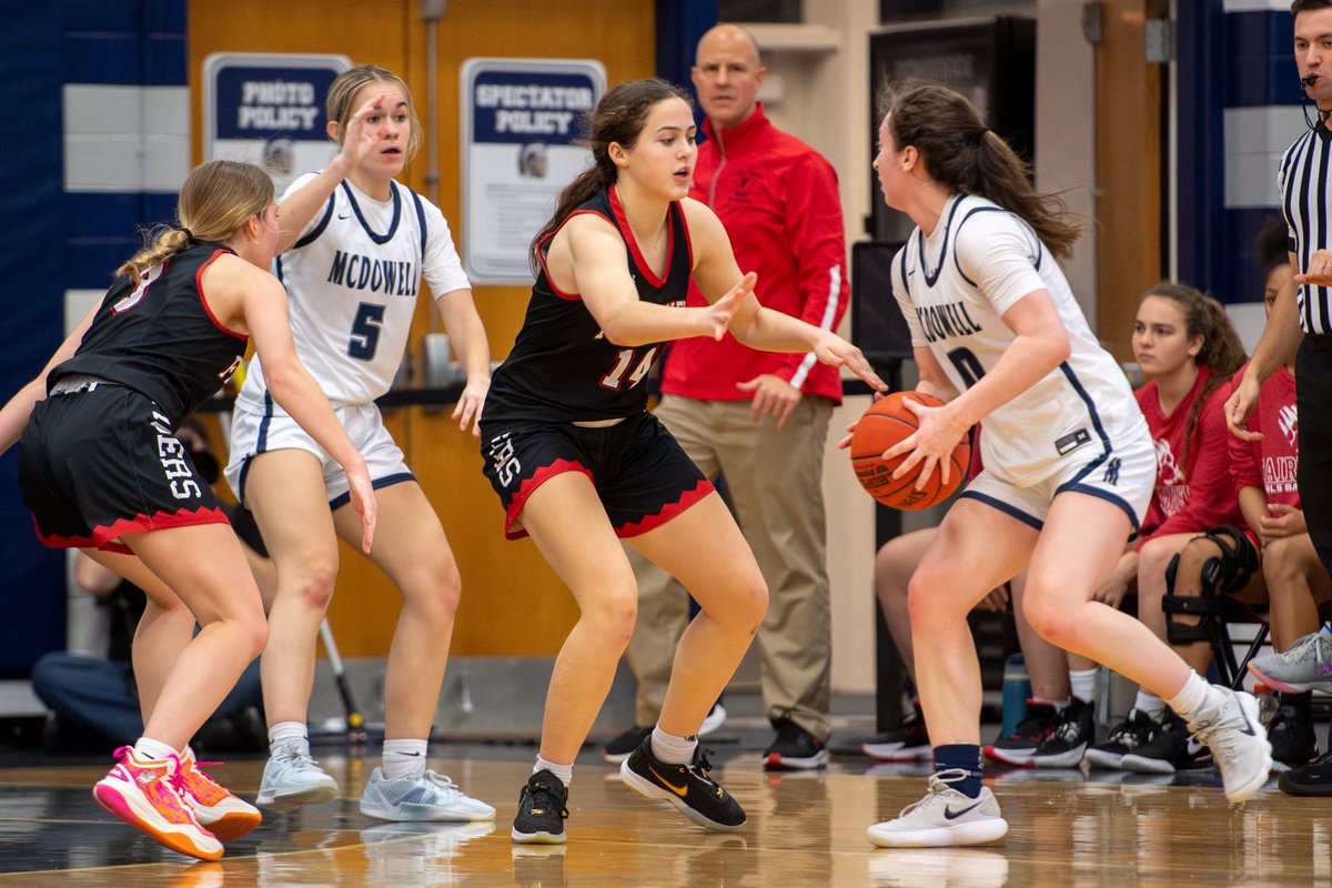 15 points from both Paige Garrity/Bre Heidt and 13 points from Ella Pizzo helped Fairview girls basketball beat McDowell 45-29. It's their 4th straight win over the Class 6A Trojans after a sweep last season and a win at the end of the 22-23 season! #DefendTheView