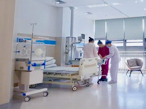DisonMedical's tweet photo. We are glad to share Dison baby incubators have been well applied at neonatal care unit in Shaoxing Maternity &amp; Child Health Hospital in China#disonmed #babyincubator #infantwarmer #phototherapyunit #neonatalincubator #babywarmer #transportincubator https://t.co/OIP5i7pRjH