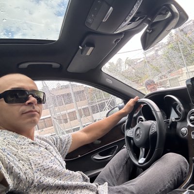 StevenDelapava2's tweet photo. #NewProfilePic https://t.co/FLABYM7kFJ