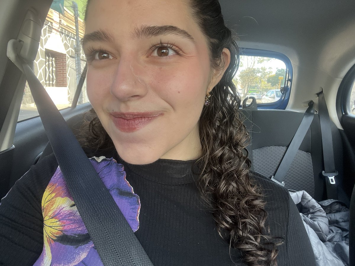 vale n tina 🪻 tweet media