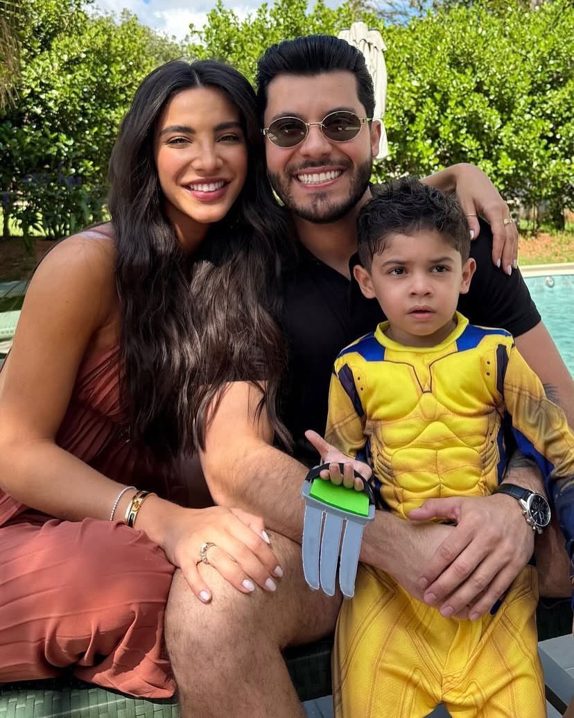 versianicf's tweet photo. Clicks da comemoração do aniversário do Leozinho! Amamos demais vocês ❤️ https://t.co/1wzqFFlMW5
