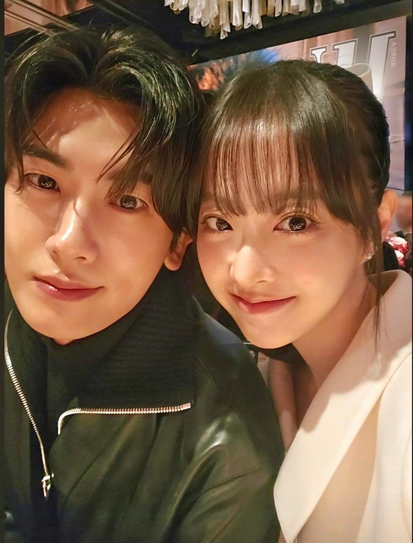 brunadremedios's tweet photo. Eles estão vindo aí e eu já me sinto pronta 😭😭😭 #ParkBoYoung #ParkHyungSik #Disparch https://t.co/jSc8zRT2K0