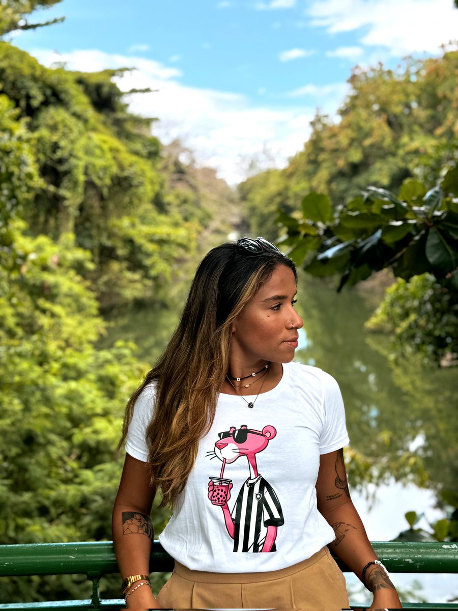 lmtradicional's tweet photo. Aquele personagem tradicional trajado de clube mais tradicional 🖤🤍🩷

Compre já a sua, entregas para todo o Brasil 

https://t.co/0Dp5hfhzEM https://t.co/144O5K2WOb