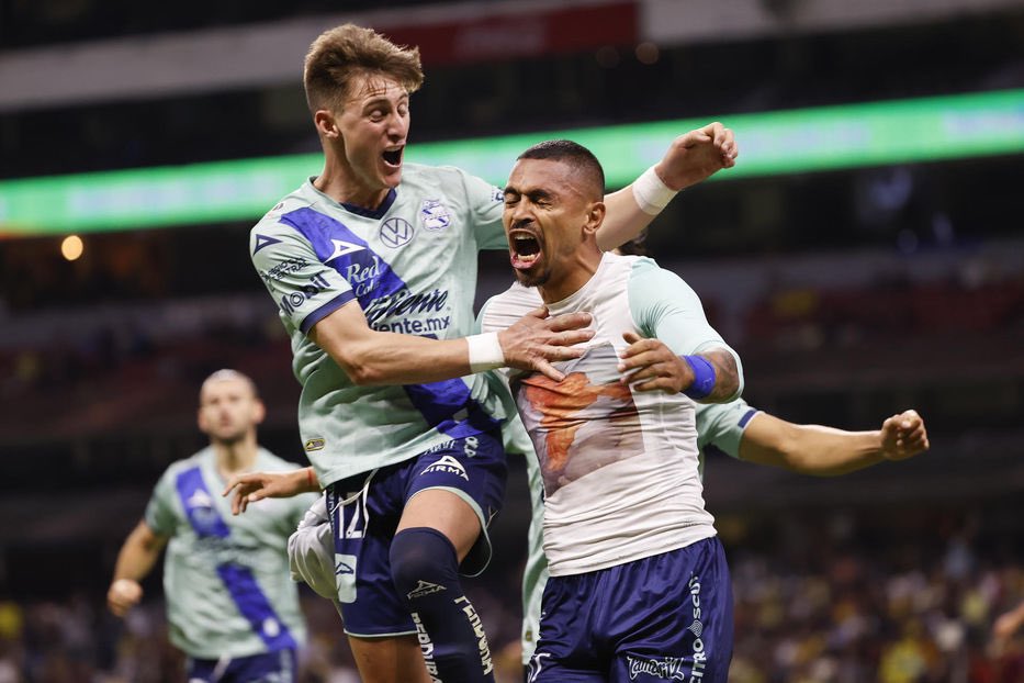 Buysan's tweet photo. ⚽️ Contactos de Perchman para reforzar @Nacional.  

✅ Emanuel Gularte. Habló y lo tiene acordado con el futbolista. Falta lo más complejo. El acuerdo con @ClubPueblaMX 

✅ Puede interesarle el retorno de Yonathan Rodríguez como 5 alternativo para Oliva y Sanabria.  

➡️ Busca un 10, avanzará por el 9 (Alario) y los dos extremos.