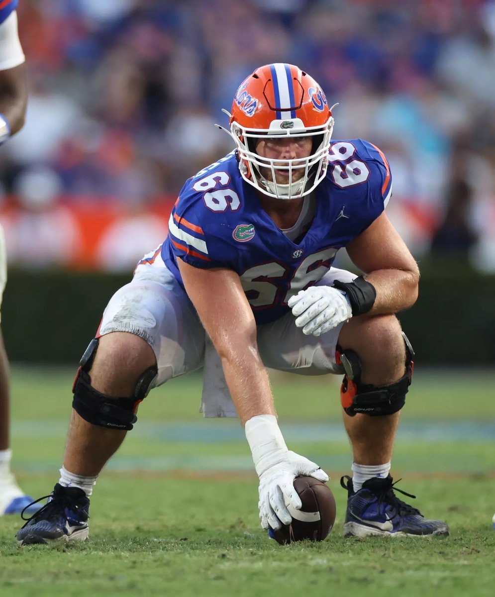 gatorsszn's tweet photo. BREAKING: All-American Center Jake Slaughter will return to Florida for the 2025 season 🐊

HUGE FOR THE GATORS https://t.co/NJGLJkz0zn