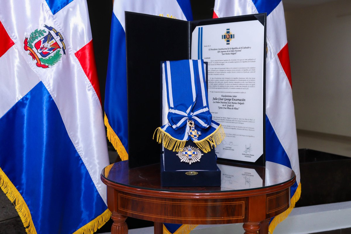 Embajada de República Dominicana en El Salvador tweet media