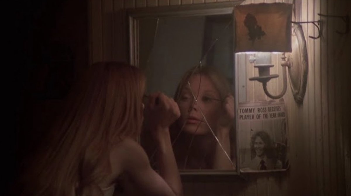 behindamarquee's tweet photo. "they're all gonna laugh at you!"

CARRIE (1976) dir. brian de palma https://t.co/sOcuARRBlH