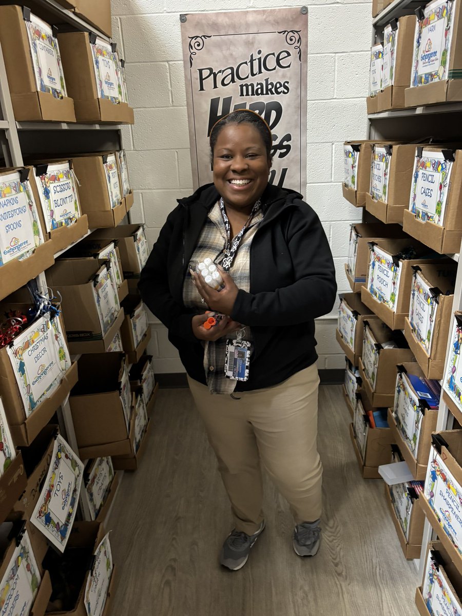 Andrew R. Peregoy tweet media