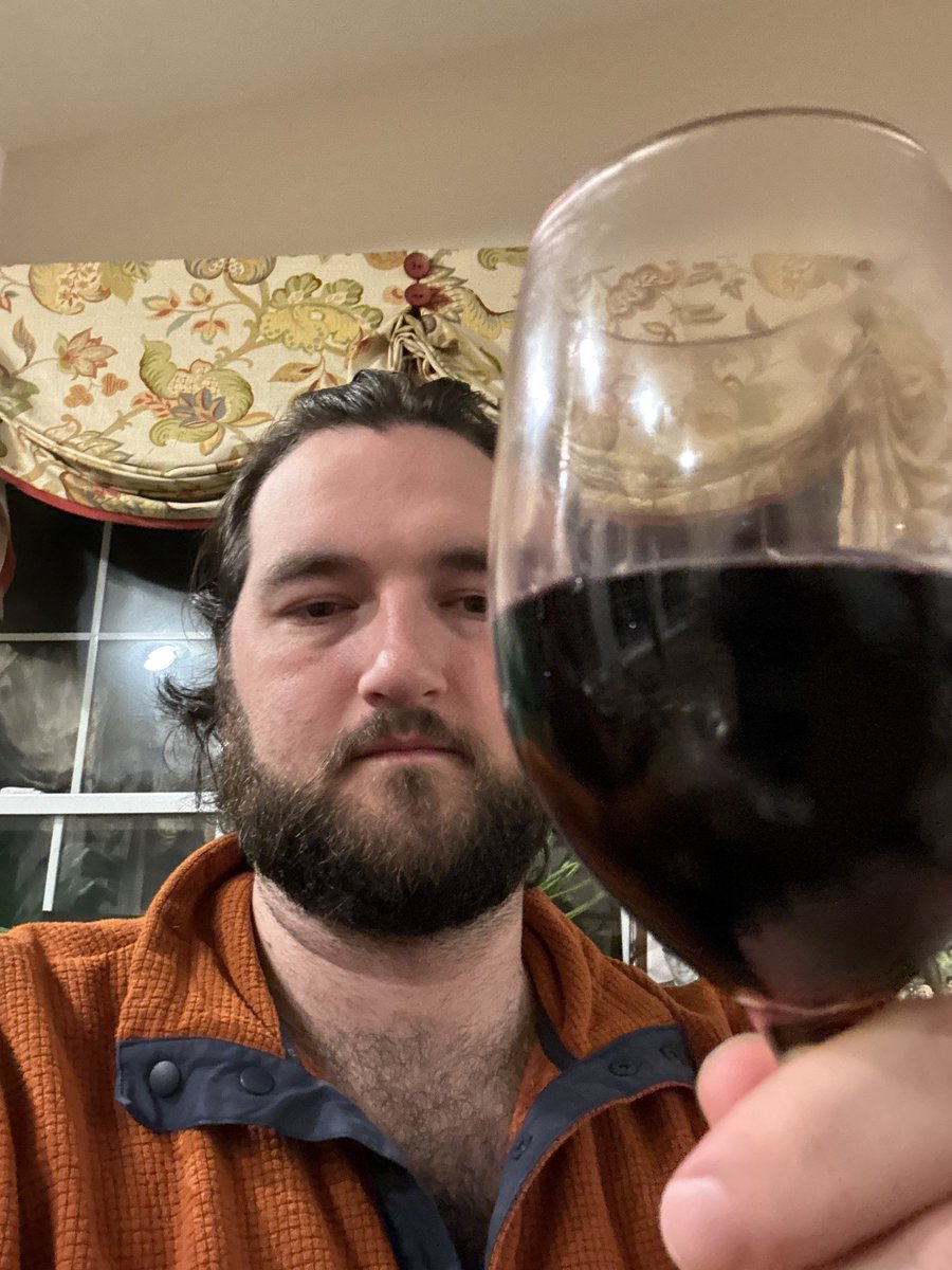 smoothbois's tweet photo. Ladies and gentlemen… I present to you the 2025 league commissioner, Hugh Aiken https://t.co/ftzZYNeeQz