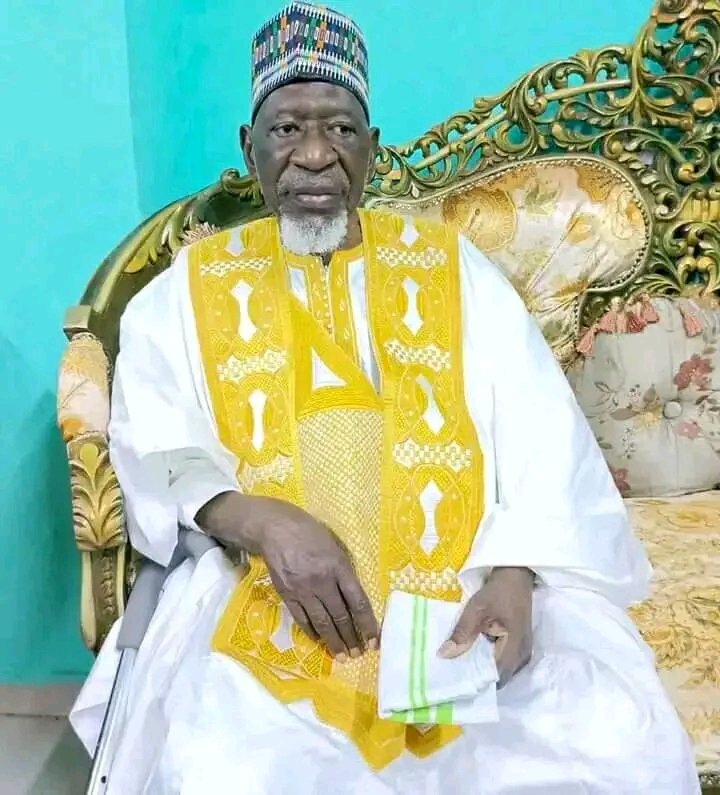 SidpawalmdeY's tweet photo. 🇧🇫 L'homme politique et grand opérateur économique dans la région des hauts-bassins #BARRO_DJANGINABA s'est éteint dans la soirée de 16 Décembre 2024 à #BOBO_DIOULASSO.
Son enterrement est prévu mardi dans la soirée dans son village natal à #Dieri dans la commune de #Orodara. https://t.co/GdzMpIrhDS