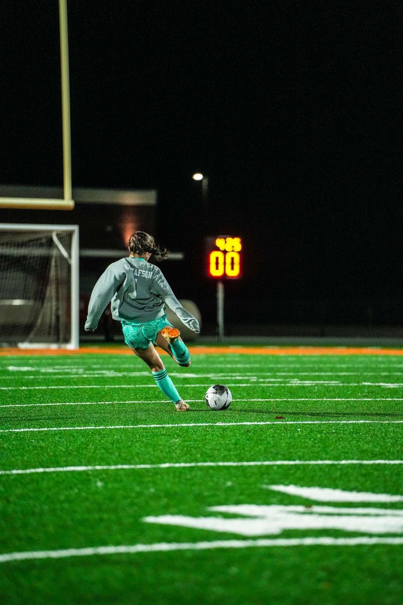 Kaitlyn Gustafson tweet media