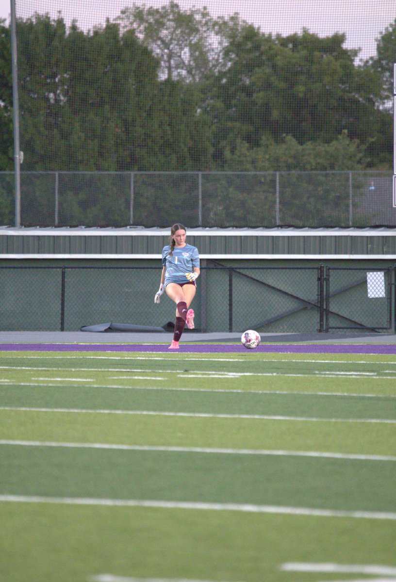 Kaitlyn Gustafson tweet media