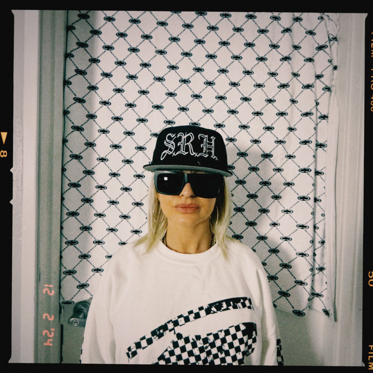 SRHProductions's tweet photo. LAST CALL TO SNAG A SWEATSHIRT FOR AS LITTLE AS $36.99!! Less than 24 hours until this flash-sale ends ⚡️🤙🏼♠️ Get urs on https://t.co/HN1dE6XjLl https://t.co/MoFOuV508a
