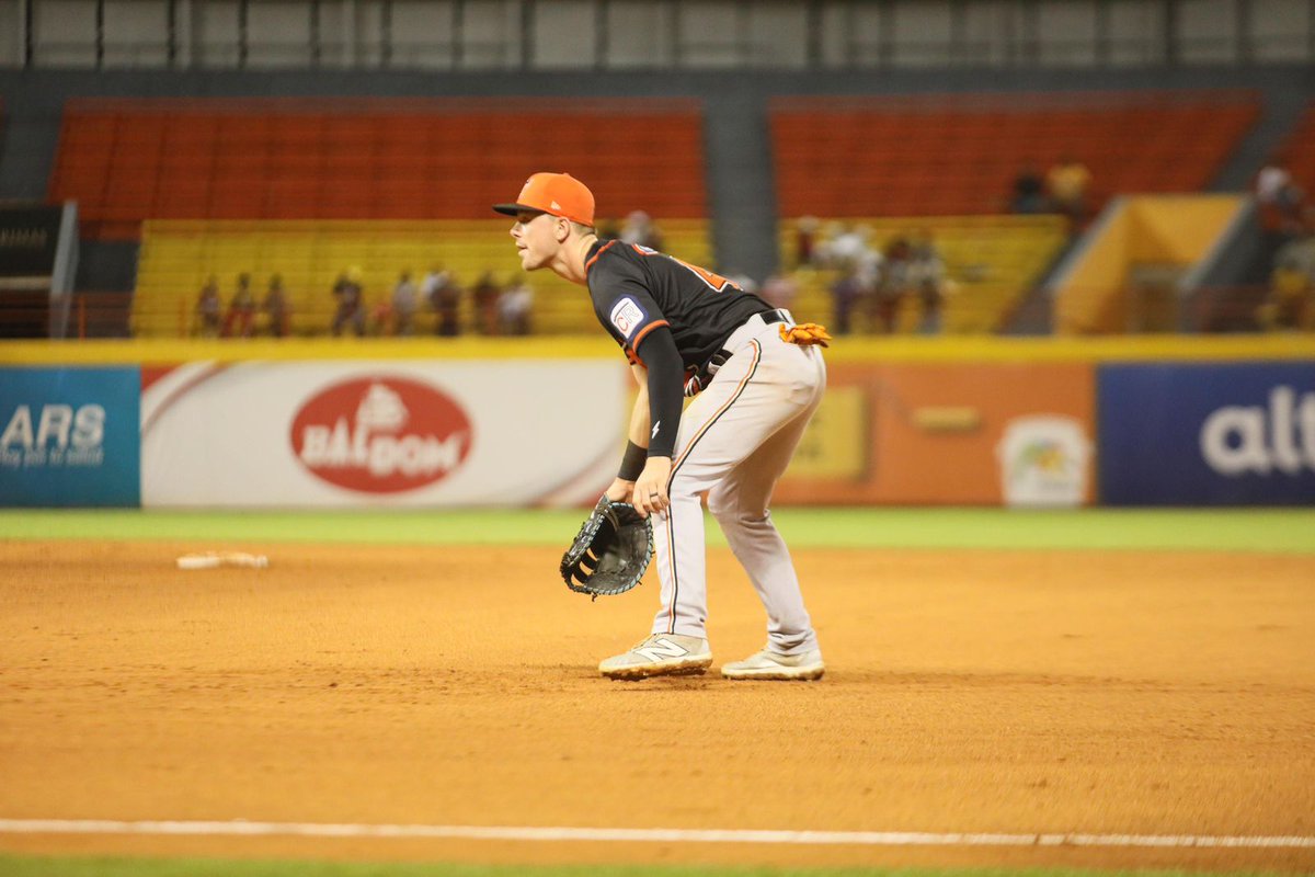 laradeportes18's tweet photo. El jardinero, Troy Johnston, culminará su participación con los Toros esta noche. Viajará a Estados Unidos este miércoles.
El importado dijo que está en disposición de volver con el equipo Taurino para la próxima temporada.
#Lidon #LaraDeportes https://t.co/iPtqSMT894