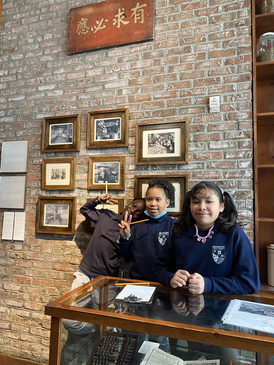 DemocracyPrep's tweet image. As #globalcitizens, Democracy Prep scholars are exploring the world:
🌎 4th graders visited @mocanyc 
🌎 5th graders visited @CCCADI
🌎 South Korea&apos;s Busan City Council visited with high school students

 #changetheworld #democracyprep