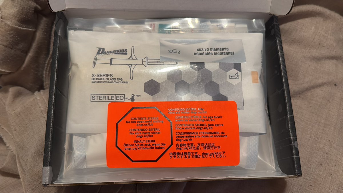 vx-underground tweet media