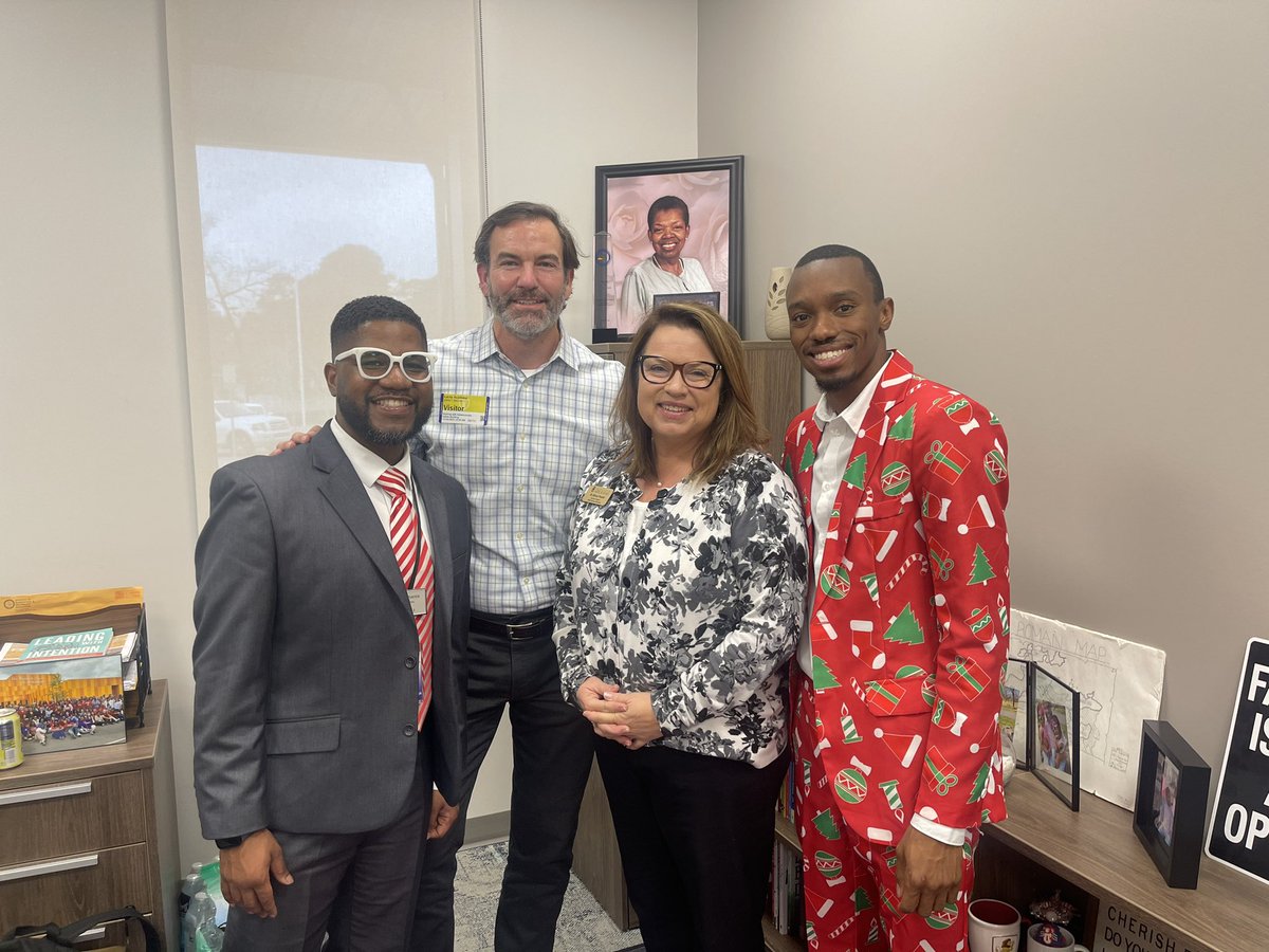 Enjoyed visiting <a href="/UArkansas/">University of Arkansas</a> <a href="/uacoehp/">UA COEHP</a> <a href="/ImpactArkansas/">IMPACT Arkansas Fellowship</a> fellow Carl Ratliff at Lacey K-8 School today. Was awesome catching up with my former Dunbar student Don Porter (now principal at Lacey) who is leading toward excellence. Dr. Lacey would be so proud! <a href="/lrsd/">Little Rock School District</a> <a href="/DrJermallWright/">Jermall Wright</a>