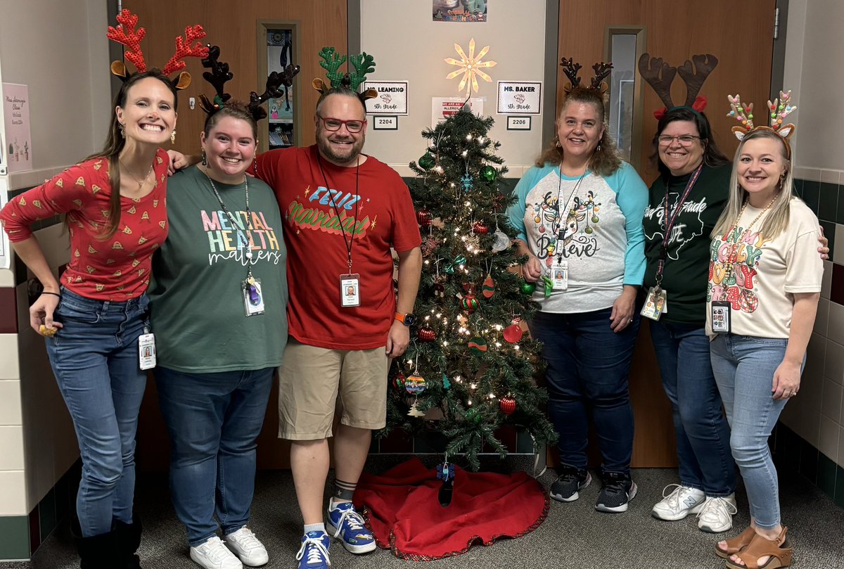 ulatoskiJPE's tweet photo. Introduced @JimPlain staff to a new holiday tradition… Wassailing! Holiday sweets, savory snacks, and of course wassail for our staff to enjoy! #jpepride https://t.co/hXaqroCbqC