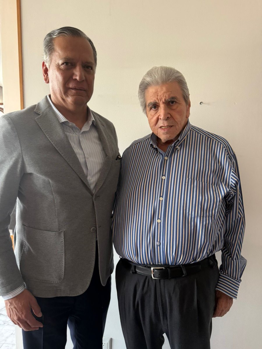 .<a href="/MarioMaciasRobl/">Mario Macías Robles</a> , Director Sectorial de los Trabajadores, tuvo la oportunidad de hablar con <a href="/CarlosAceves_/">Carlos Aceves del Olmo</a> líder de la <a href="/CTM_MX/">CTM Nacional</a>, sobre el #Infonavit, tema que ha sido de gran relevancia debido a la sensible reforma que hay en puerta, señalando que se debe mantener y priorizar el