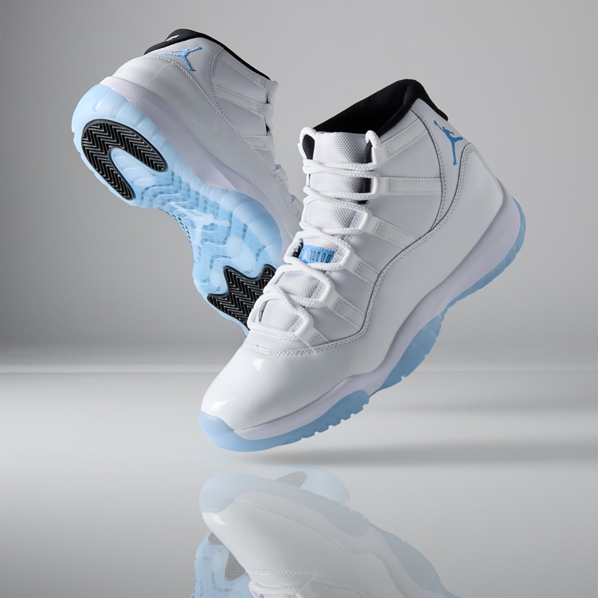 legend blue finish line