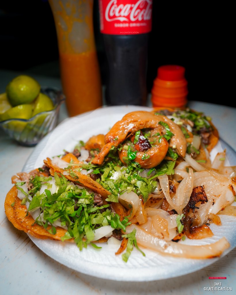 JGratification's tweet photo. A Taquero behind a Choricera and Chopping Board is my taco nostagic experience.
——
Mission, TX 
——
ovarboirsocat
——
#tacos #rgv #956 #tacosriobravo #missiontx #puro956 https://t.co/d43JAyGpS9