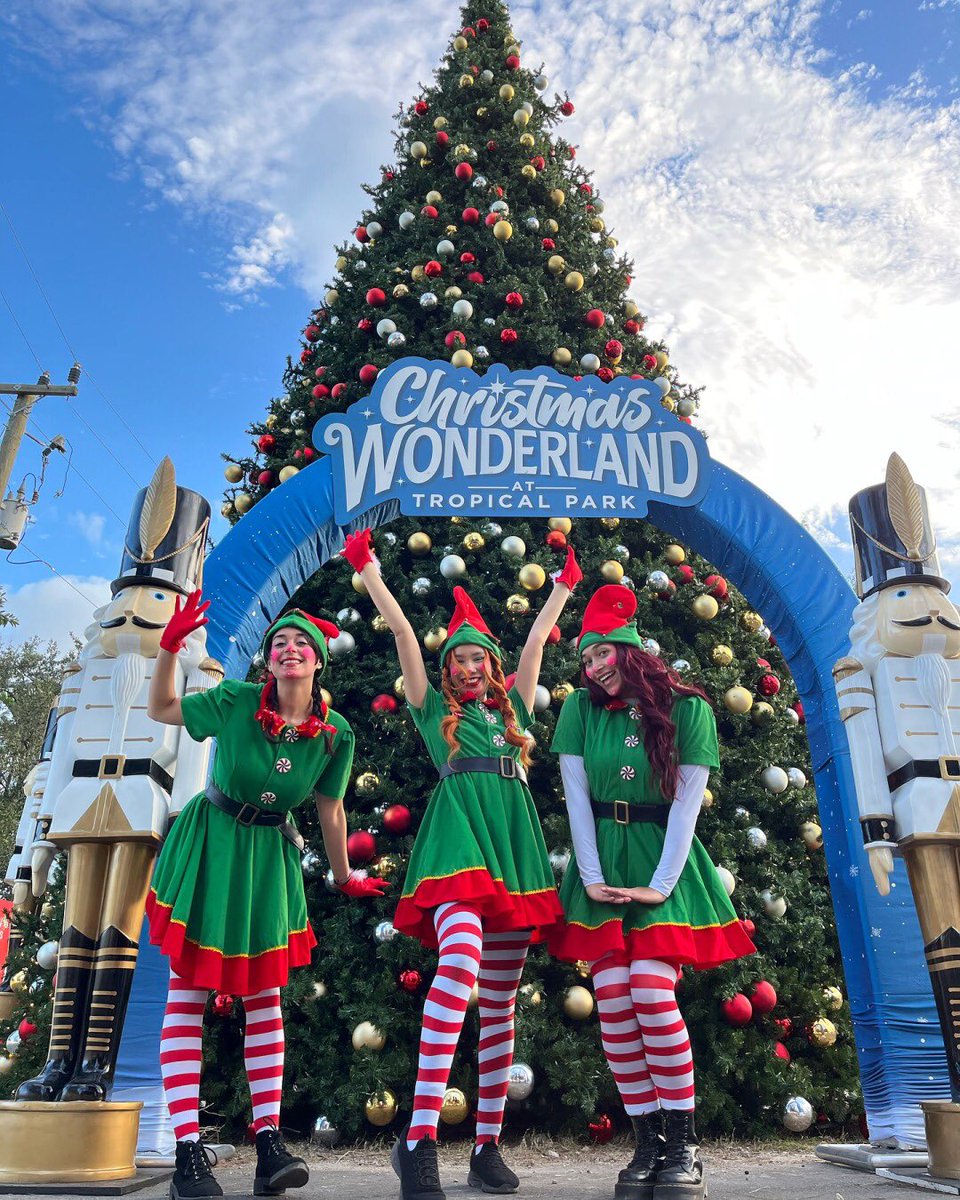 viajaamiami's tweet photo. No te pierdas la oportunidad de pasar un momento increíble en familia esta Navidad en Christmas Wonderland en #Miami🎄 #ExploraMiami #miamievents #christmasinmiami #amazing
📸 IG/christmaswonderlandmia https://t.co/WI9RhFT6su