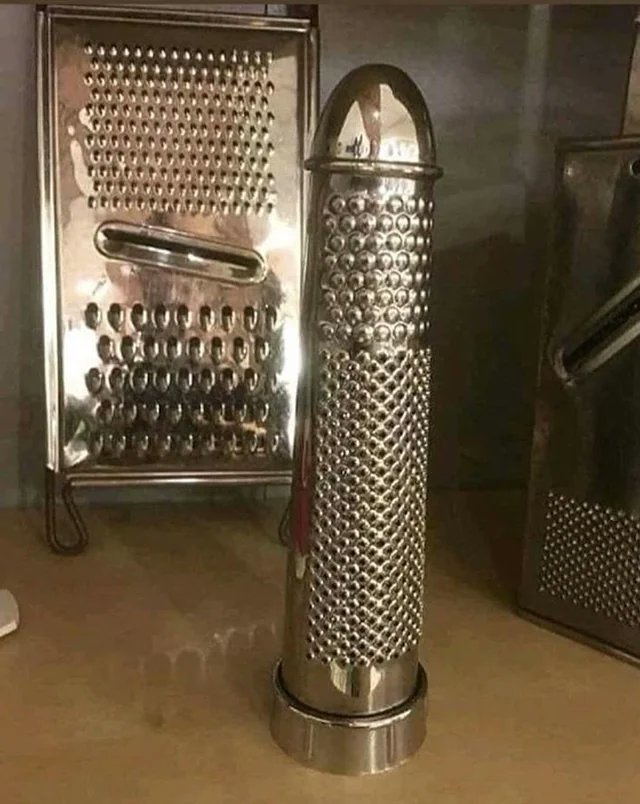 itsJohnRocker's tweet photo. Michelle Obama's cheese grater https://t.co/GeRYszDaIe