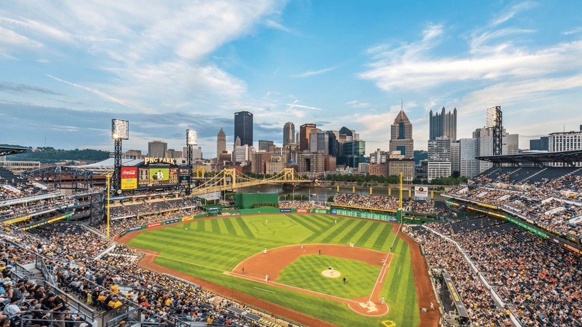 Who wants to play here?! The Pittsburgh Pirates and Big League Dream Day have teamed up. Call 414-915-8933 or email todd@bigleaguedreamday.com to secure your spot! Looking for U14, U13, U15 and up teams. Don't delay, the kid's want to play!