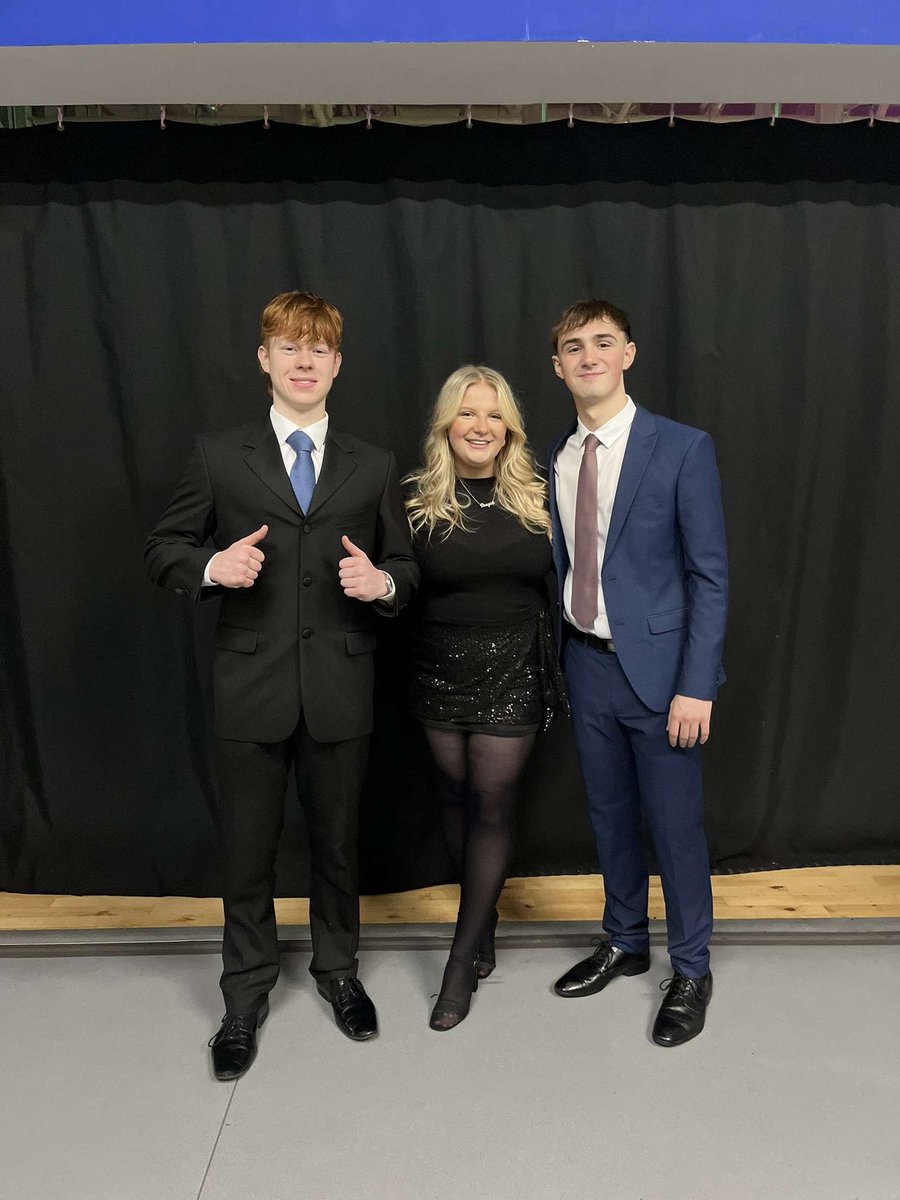 GHS Captains (@ghscaptains24) on Twitter photo We had the best night tonight at the Larbert High Christmas Dance! Thank you so much to <a href="/LarbertHigh/">Larbert High School</a> <a href="/S6Captains/">LHS Captains</a> for having us!! It was so lovely to meet so many other captains and have a great night !! Looking forward to more ceilidhs this week !!🎄💕🩷💗 We had the best night tonight at the Larbert High Christmas Dance! Thank you so much to <a href="/LarbertHigh/">Larbert High School</a> <a href="/S6Captains/">LHS Captains</a> for having us!! It was so lovely to meet so many other captains and have a great night !! Looking forward to more ceilidhs this week !!🎄💕🩷💗